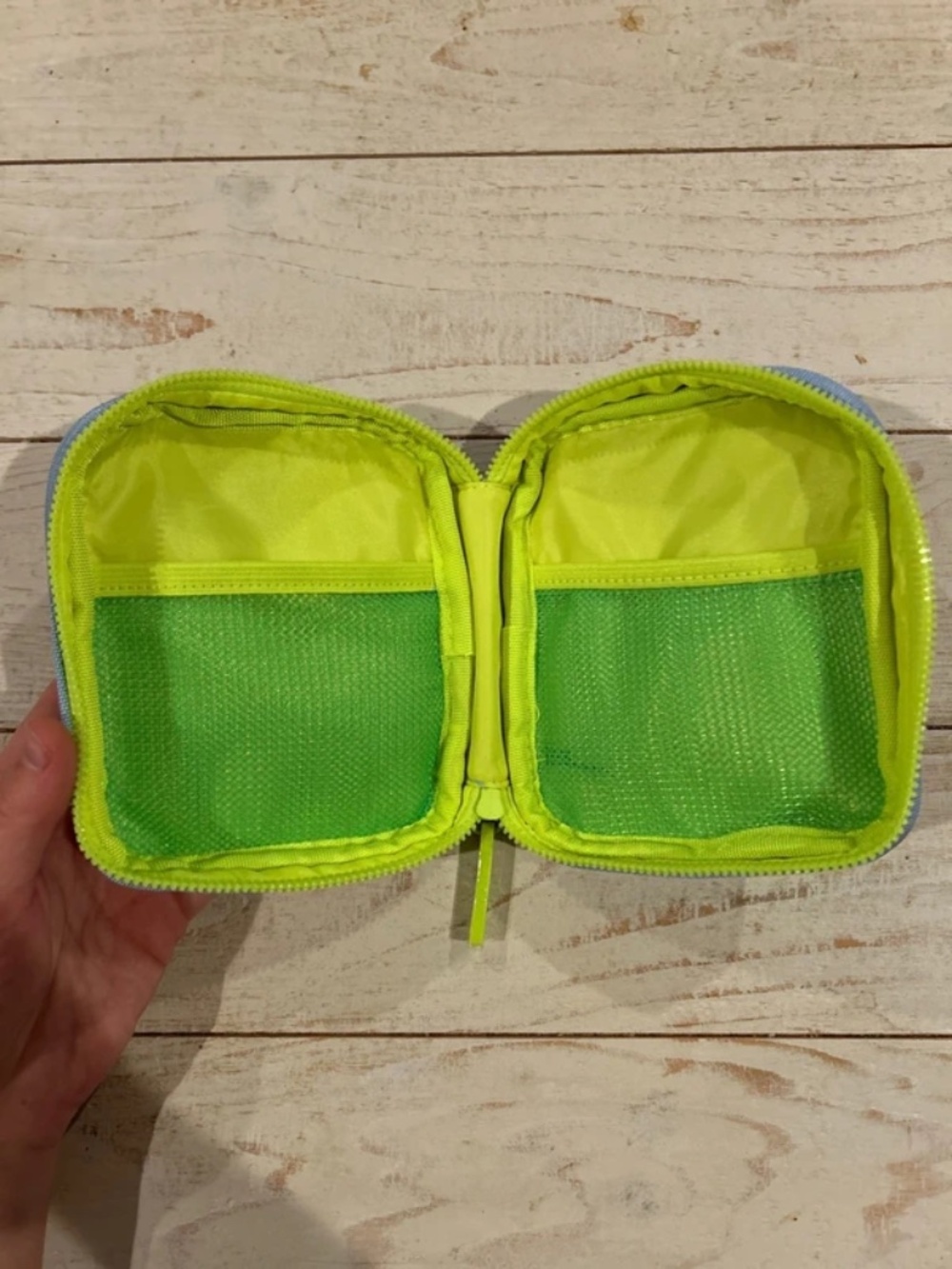 Drunk Elephant Travel Case - Picture 3 of 3